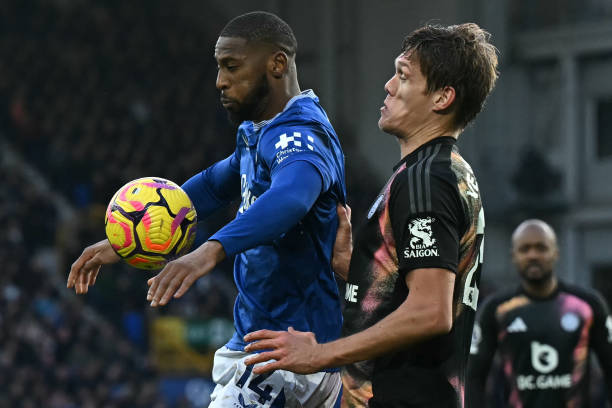 埃泽这样具 埃泽这样具